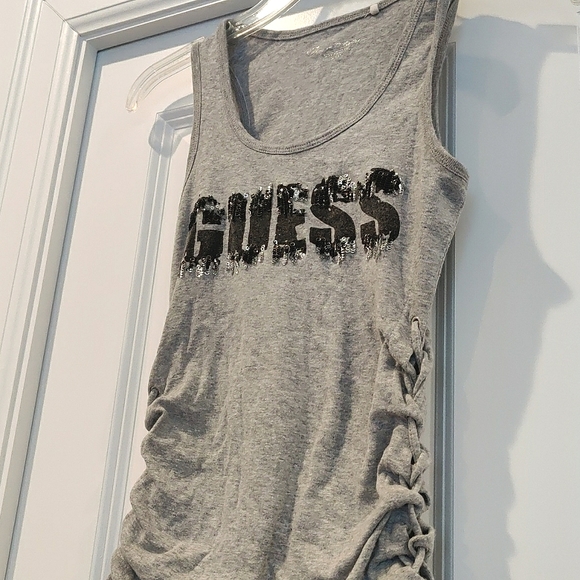 Guess muscle tank size s gray - Picture 3 of 4